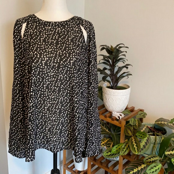 Anthropologie Tops - C’est Moi Polkadot Blouse